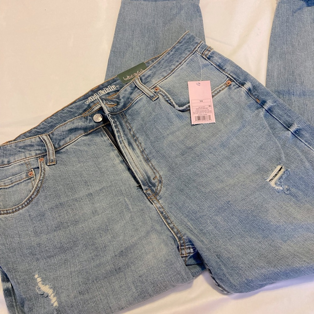 Wild Fable women’s jeans size 14 NWT